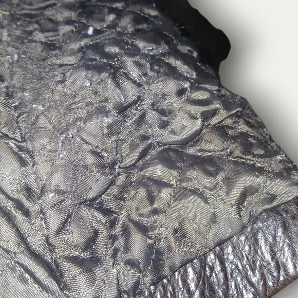 Winlit Dark Brown Women's Leather Jacket Size Medium With Gold Accents - Picture 8 of 14